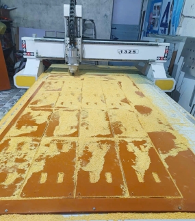 DỊCH VỤ GIA CÔNG CNC CẮT CHỮ NỖI